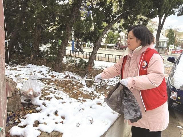 芝罘区多个街道社区持续解决城市顽疾，改善居民环境生活。  第3张