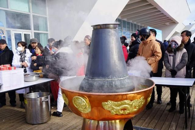 追着雪花看新疆∣这个滑雪场不仅最温暖，而且最好！  第3张