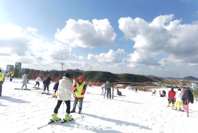 滑雪一定要去北方吗？不，贵阳也行！  第7张