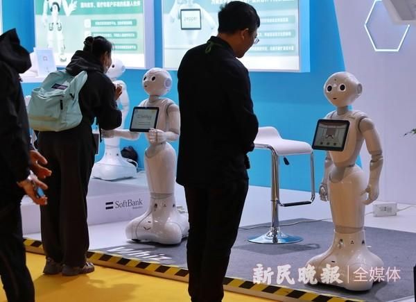 回望2023 |新民晚报年终图集①:“AI”生活  第17张