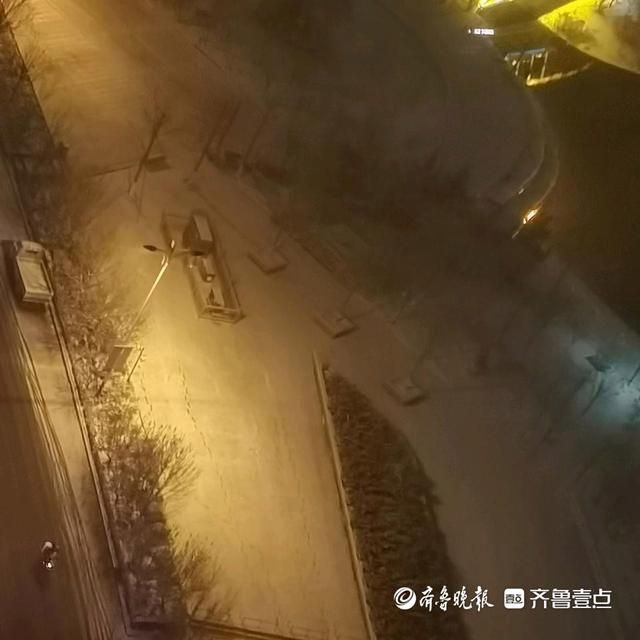 下雪了山东很多地方都要下雪了。经纪人:都是白色的。出行注意安全。  第5张